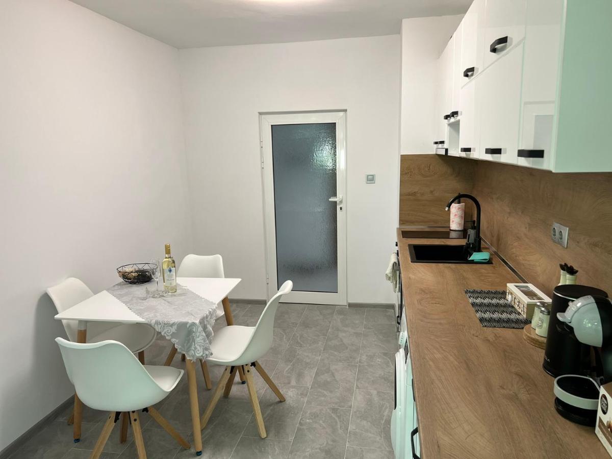 Centrico - Modern 1bd Flat In By Flat Mаnager Апартамент Варна
